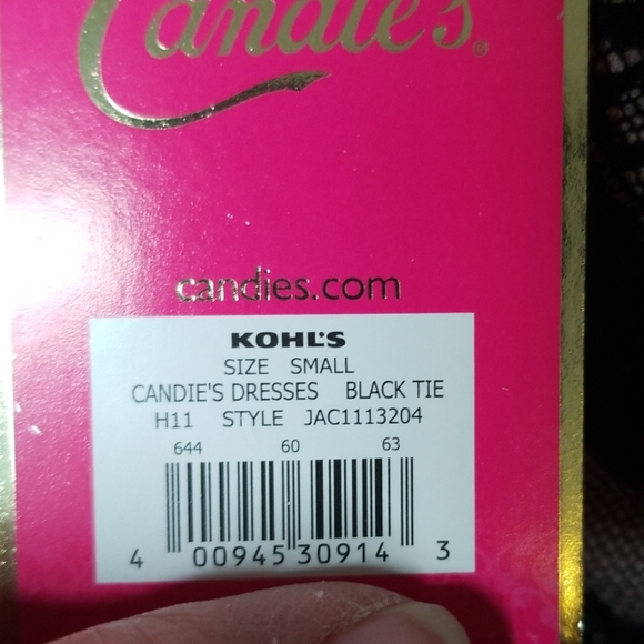 Candie's black lace dress - Picture 7 of 8